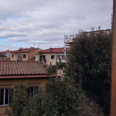 Hotel The Family House Livorno Esterno foto