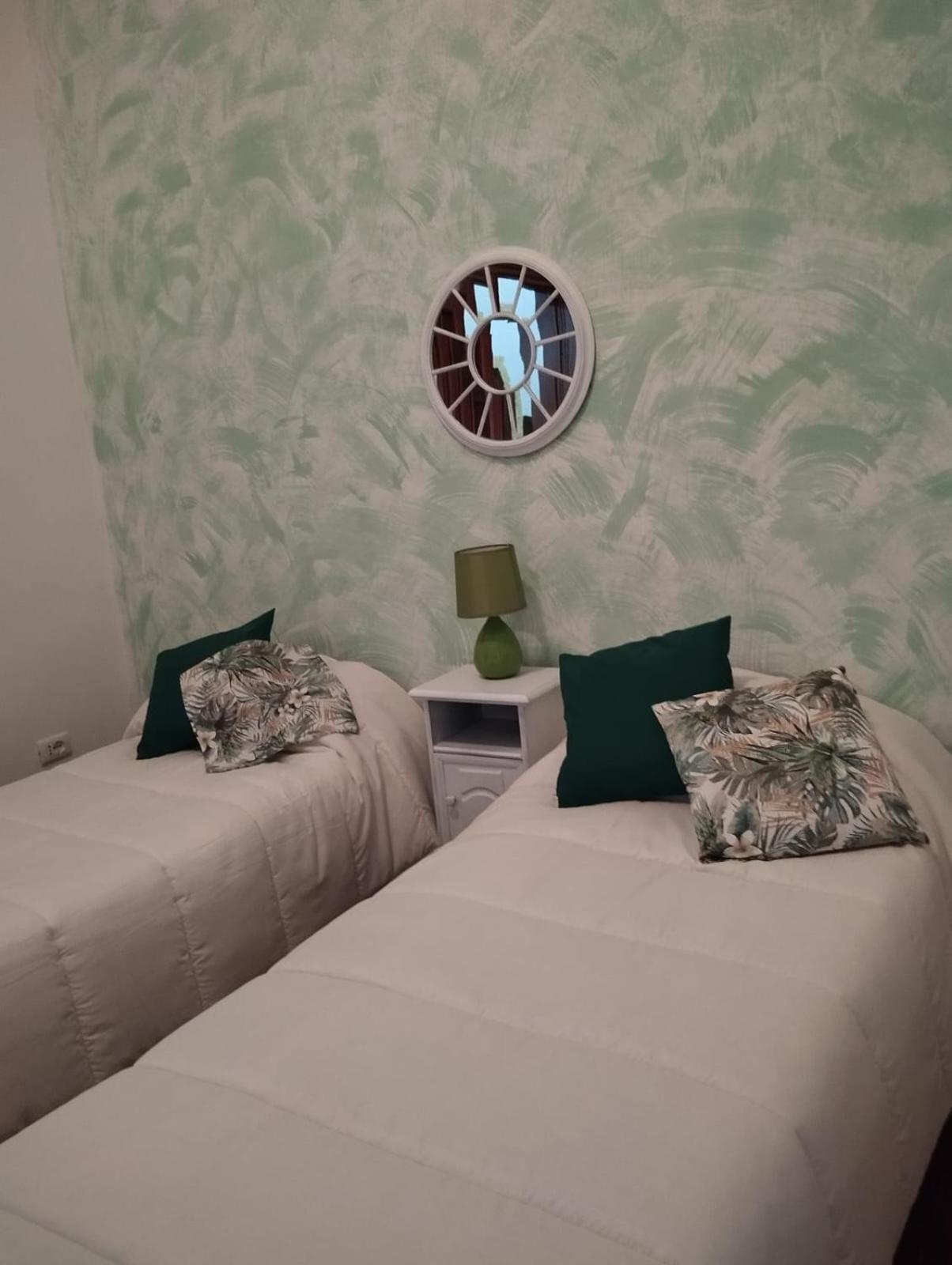 Hotel The Family House Livorno Esterno foto