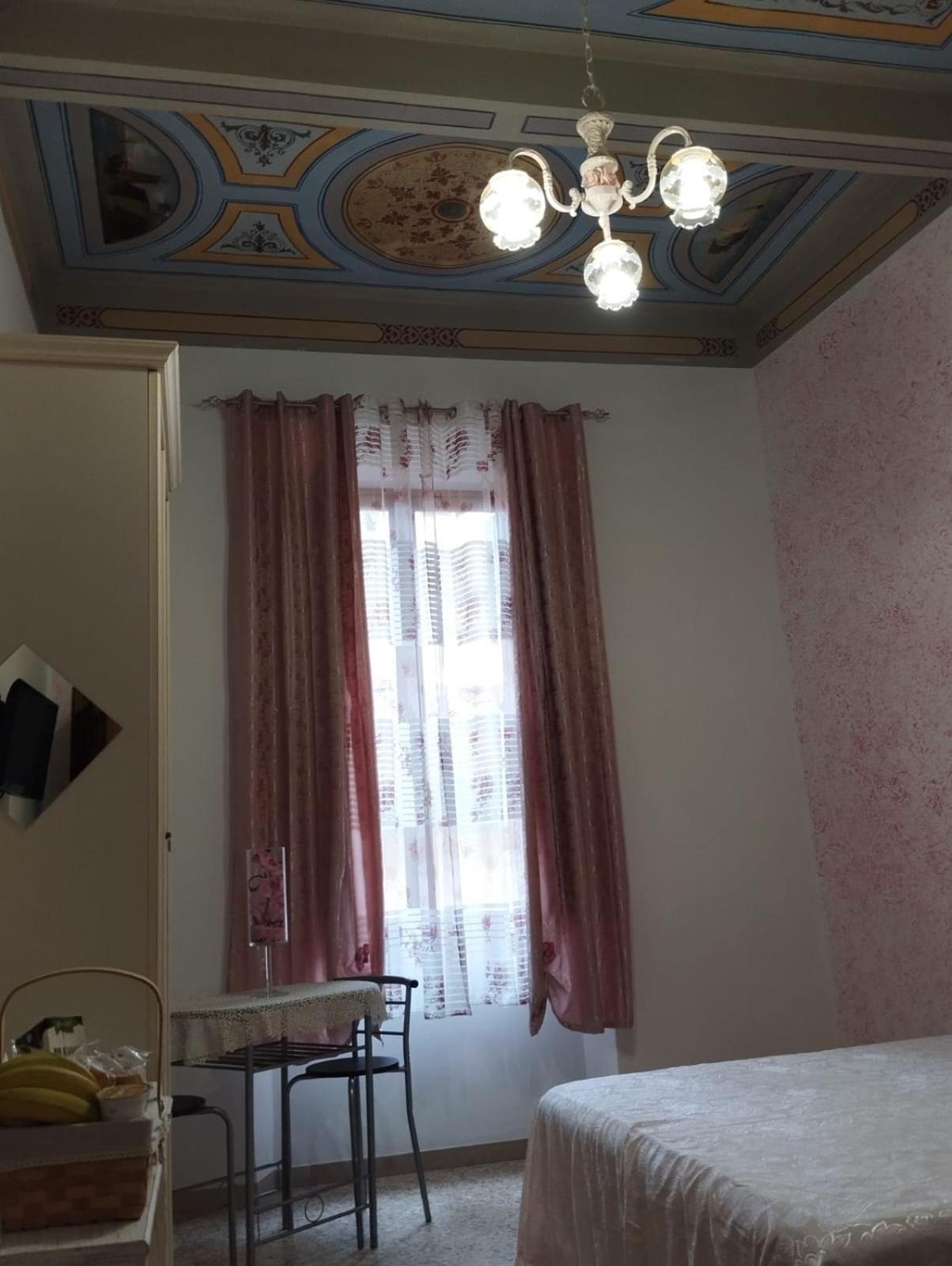 Hotel The Family House Livorno Esterno foto