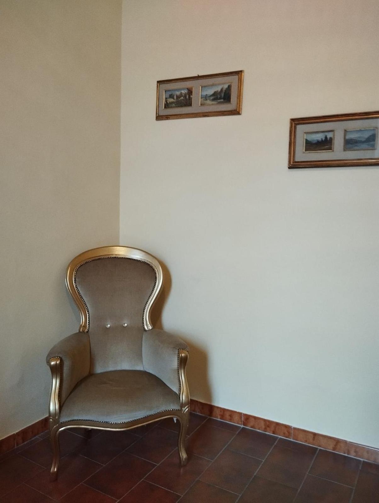 Hotel The Family House Livorno Esterno foto